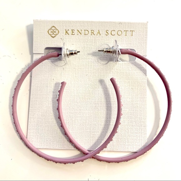 NWT KENDRA SCOTT Val Lilac Matte Earrings - Picture 5 of 6